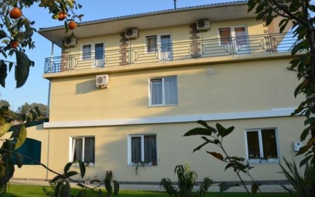 Bukhta Guest House