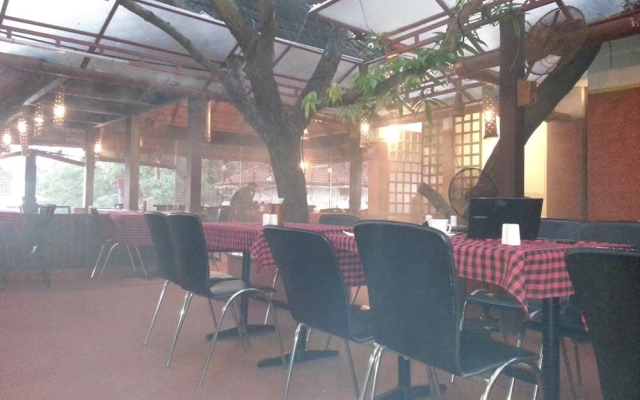 The Mango Tree Inn