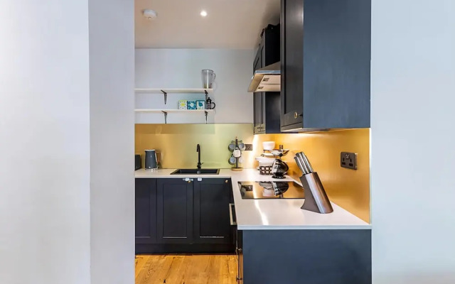 Stunning Modern Apartment in the Heart of Holborn