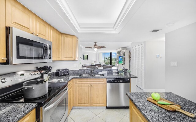 Beachfront Condo in Resort-style Community With Pool