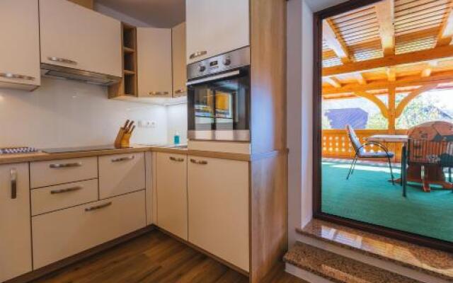 Apartment Ledrar