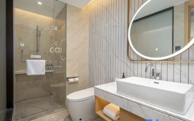 Vienna International Hotel (Xi'an Afanggong South Subway Station Branch) – Bathroom – Xi'an
