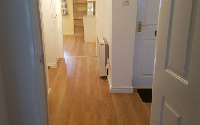 Livingston Contract & Business Apartment