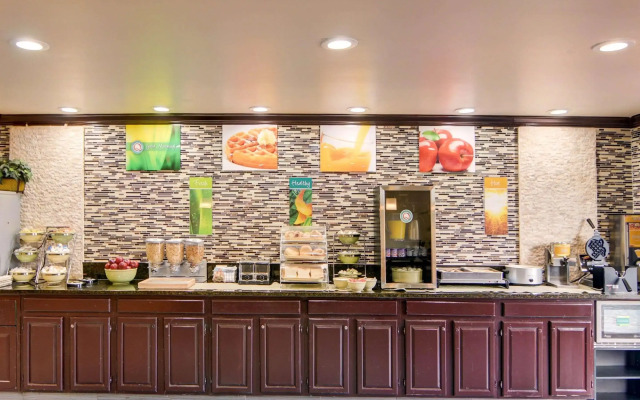 Quality Inn DFW Airport North