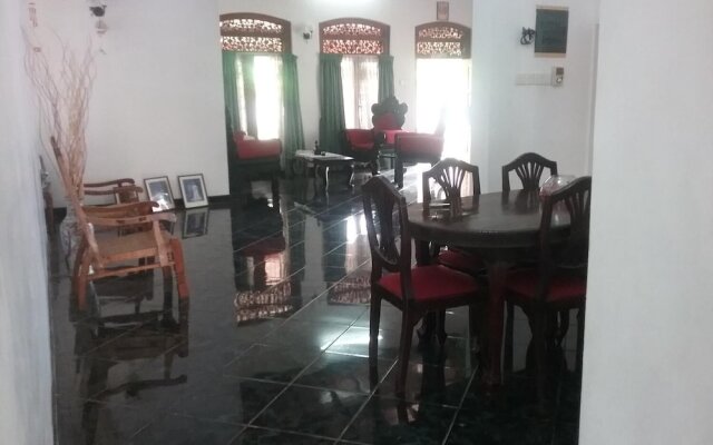 Anoma's Guesthouse