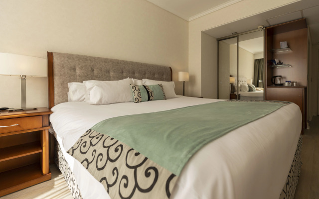 Blank Hotel Recoleta