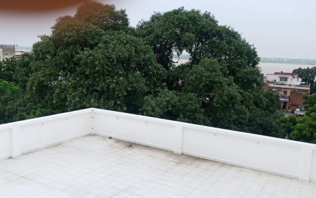 Banaras Hostel Varanasi