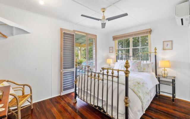 Noosa Hinterland Escape