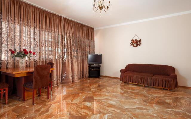 Lita Guest House