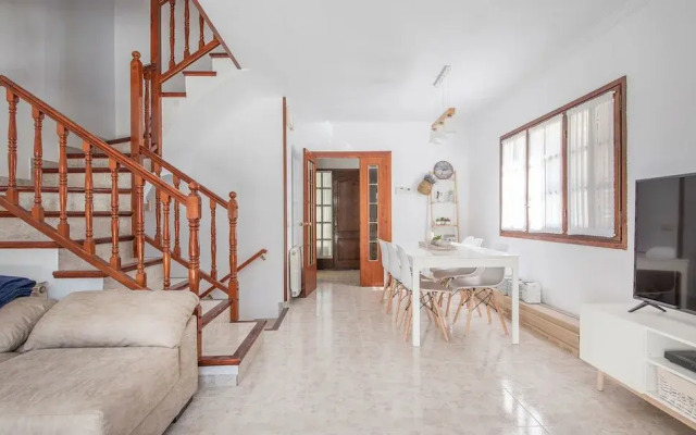 Semi-Detached House 2 (R86)