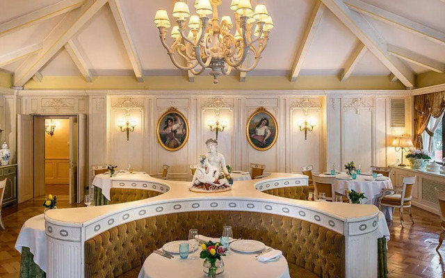 Villa Franceschi Hotel & Resort