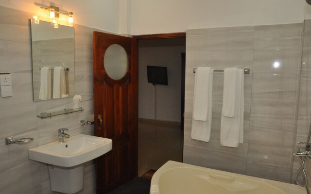 maali residence