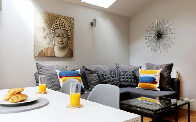 Everything You Need. All Right Here. 10A