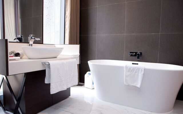 Waystone Seoubong Hotel