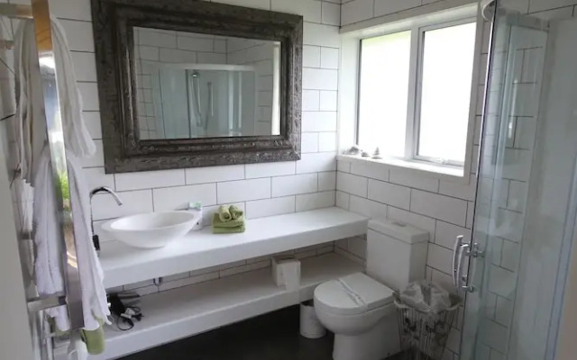 Doolan's Country Retreat - Adults Only