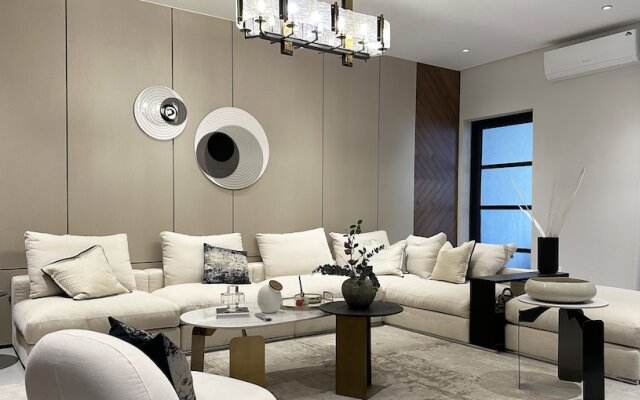 Ar Rabi H-10 Royal touch Balcony AG98