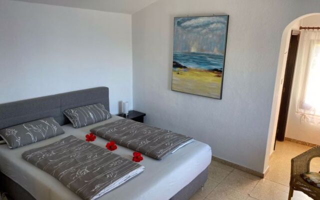 El Caletón (MAZ100)