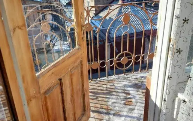 Mazmanyan 181