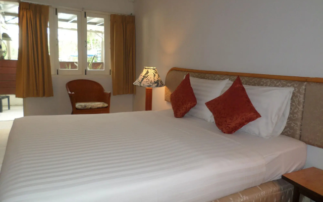 Nautical Inn