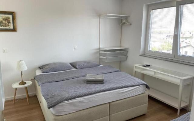R41 - TIVOLI studios and apartments Ljubljana
