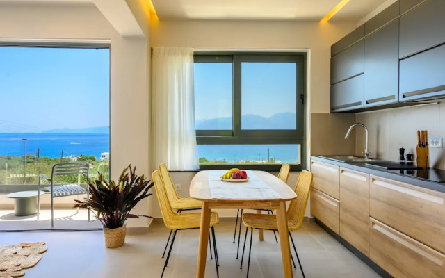 Roots Suites in Crete