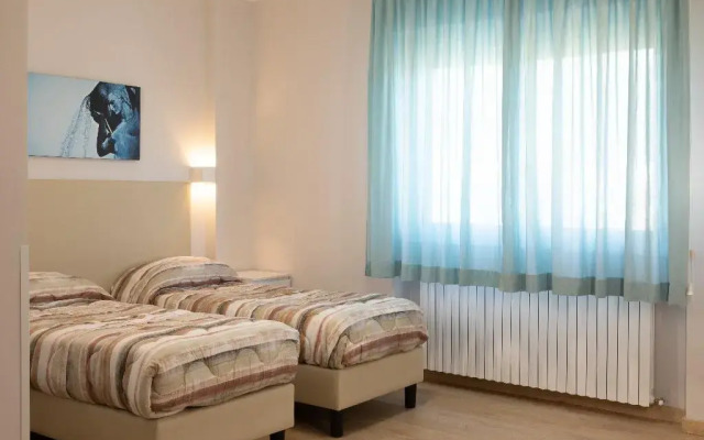 Azzurro Hotel Residence