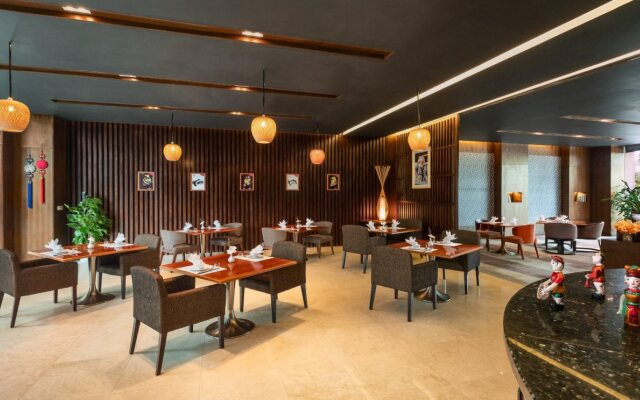 Crowne Plaza West Hanoi Residences