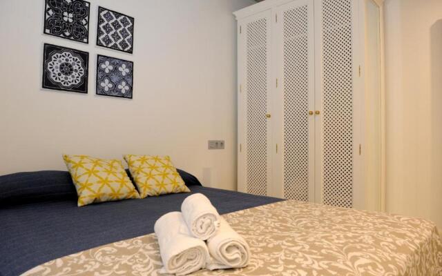 The Wall of the Alcázar Palace