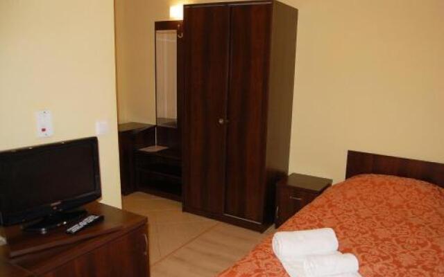Solanki Medical Spa