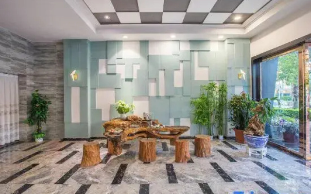 Huasheng Health Resort Hotel