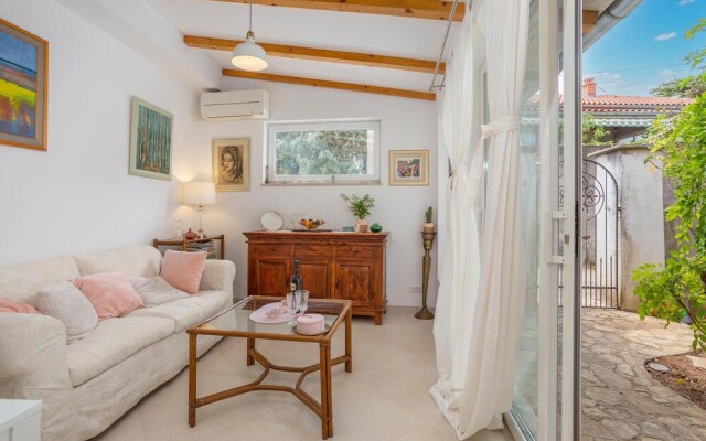 Beautiful Apartment in Rijeka With Wifi and 1 Bedrooms