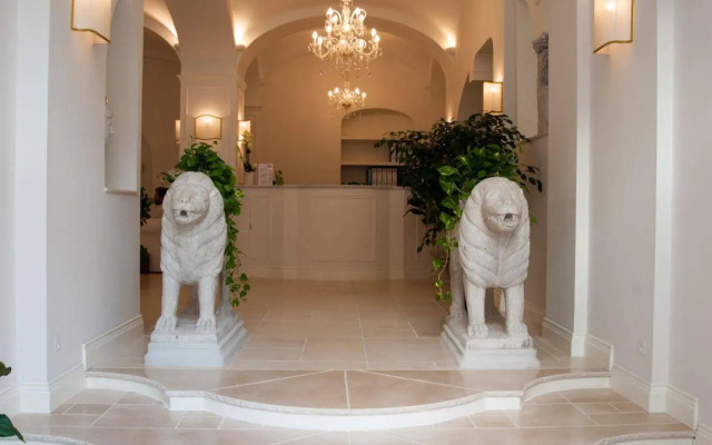 Minori Palace
