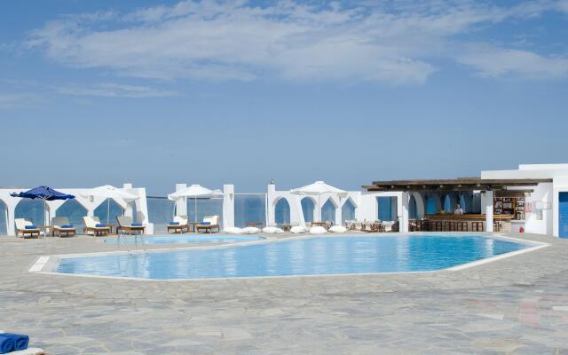 Knossos Beach Bungalows Suites Resort & Spa