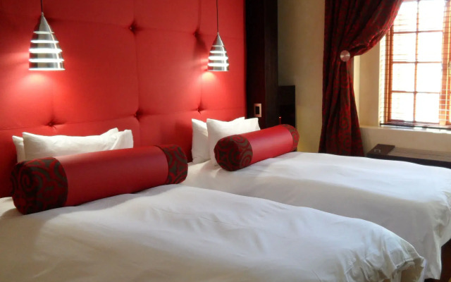 Cycad Guest House