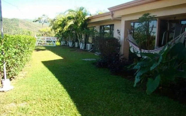 Puerto Carrillo Sunset B&B