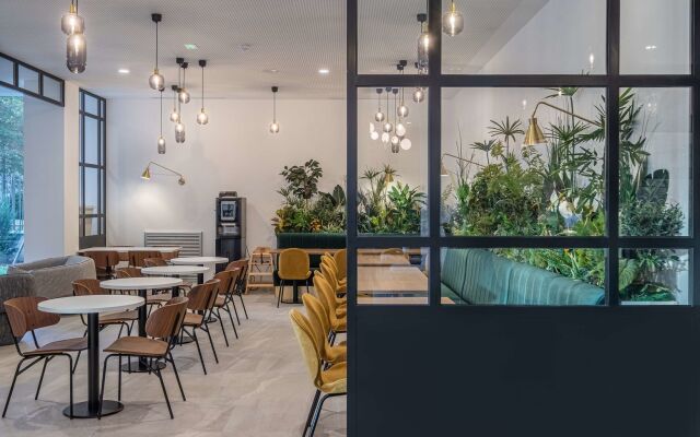 Kyriad Lyon Ouest - Limonest