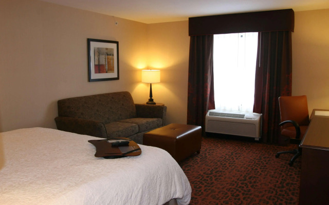 Hampton Inn & Suites Peru