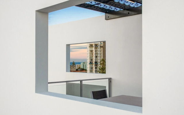 Serenity Surfers Paradise