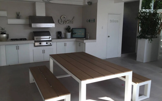 Palm Beach C, Charmingquiet Apt,wifi,beach Close,