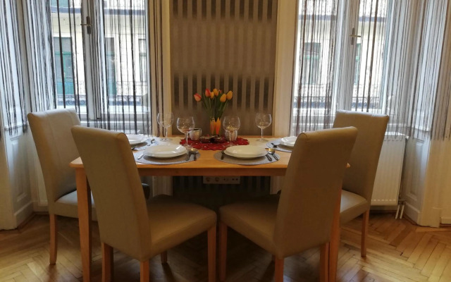 New West10 STAR Center