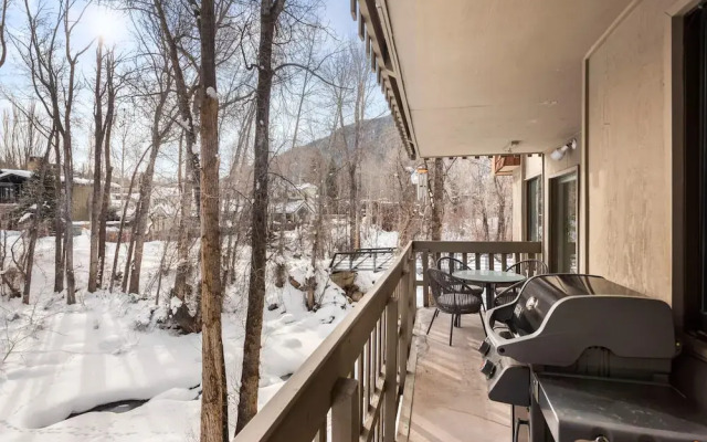 Riverview Condominiums