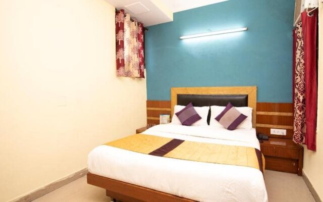 Hotel Darpan Palace