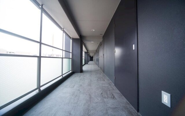 Shinsaibashi Higashi Crystal Hotel