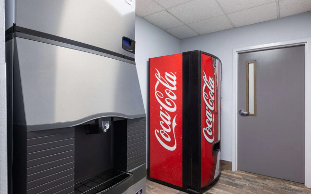 Baymont by Wyndham Creedmoor