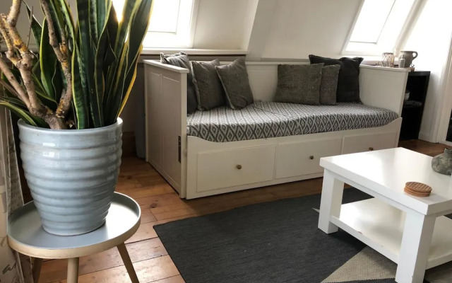 Nikki's Holiday Home