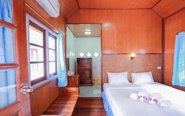 Sang Aroon Bungalow