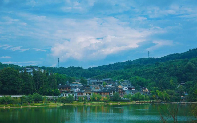 Wuyou Xiboyin Inn (Tengchong Heshun)