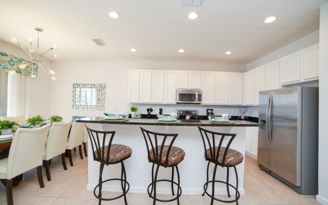 4373 Acorn Court