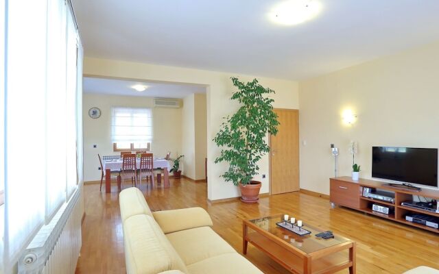 Luxurious Villa in Zadar With Swimming Pool