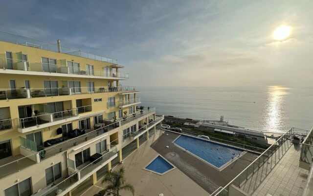 Iva's Panoramic Sesimbra - Trip2Portugal